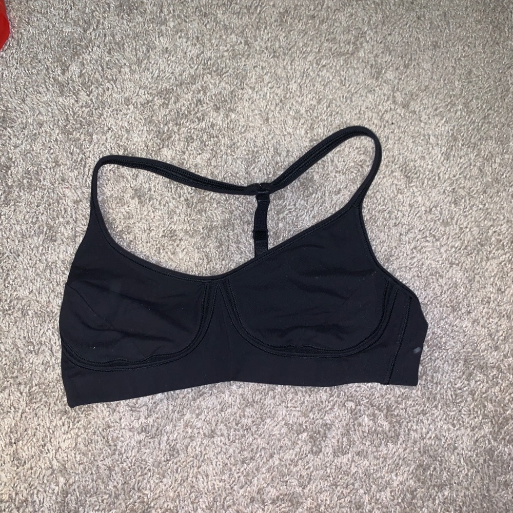 lululemon pranayama bra size 6